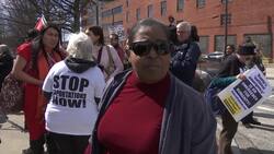 Trump's declaration sparks Atlanta ICE rally Instructional Video