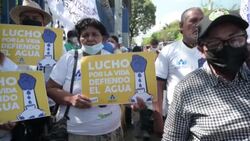 CLEAN : Activists in El Salvador protest government's attempt to privatise water News Clip