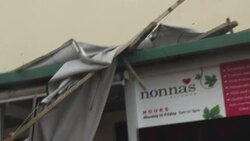 VOICED : Huracán Fiona causa fuertes vientos y lluvias torrenciales en islas Bermudas News Clip