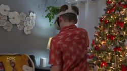 Nine-year-old YouTuber uses games to deal with the loss of his mom News Clip