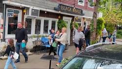 Mothers enjoy City Island lunch spots despite dreary weather News Clip