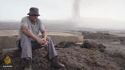 La Palma eruption: Farmers despair as volcano damages banana crop News Clip