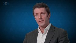 Entrepreneurs should surround themselves with self-starters Instructional Video