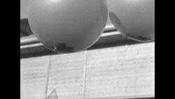 Balloons carrying freedom message are released from Germany and Milwaukee, US News Clip