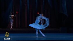 Ballerina Olga Smirnova quits Bolshoi ballet over Ukraine war News Clip