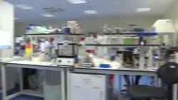 VOICED : Investigadores británicos infectarán a voluntarios para avanzar en búsqueda de vacuna News Clip