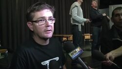 VOICED : Francia pierde a maestros del humor News Clip