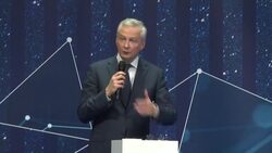 VOICED : La Agencia Espacial Europea aumenta su presupuesto y designa nuevos astronautas News Clip