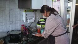 CLEAN : Housewives become India's latest gig workers as cloud kitchens flourish News Clip