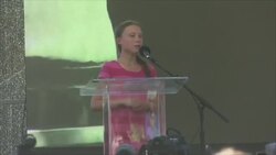 VOICED : Jovenes de America se unen a huelga global contra el cambio climatico News Clip