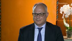 Italy’s Gualtieri Sees Stronger-Than-Forecast Economic Rebound News Clip