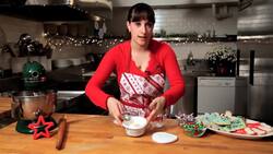 How to Make Royal Icing Instructional Video