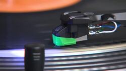 Vinyl record shop News Clip