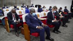 CLEAN : France urges common cause with Africa in face of 'rivalry' News Clip