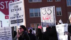 CLEAN : Chicago teachers go on strike News Clip