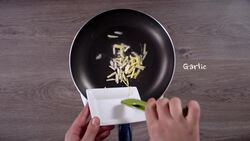 Short - Wood ear mushrooms with garlic Instructional Video