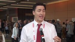 Reporters press PM for answers on Chong situation News Clip