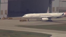 UK Prime Minister Plane - Voyager News Clip