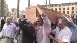 VOICED : Egipto entierra su poeta revolucionario News Clip