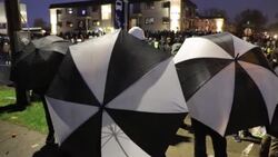 CLEAN : Police disperse protestors in Brooklyn Center after US police killing of Black man News Clip