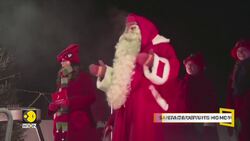 Huge Crowd Welcomes Santa Claus News Clip
