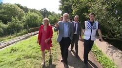 Jeremy Corbyn visits Whaley Bridge News Clip