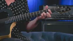 Carbon Fiber Acoustic Demonstration - Donner’s Rising-G Pro Instructional Video