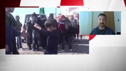 Greeks showing hostility to refugees and aid workers, says UN News Clip