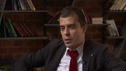 Insider journalist on how identity of Skripal suspect was uncovered News Clip