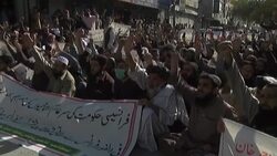 CLEAN : Pakistanis demonstrate against French President Macron in Quetta News Clip