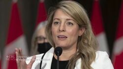 Women in top roles in Trudeau’s new cabinet News Clip