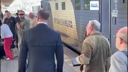 US envoy to Ukraine has 'productive' meeting with Zelenskyy ahead of Trump announcement Instructional Video