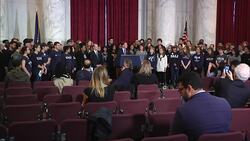 Senate Dems: Kavanaugh nomination 'unravelling' Instructional Video