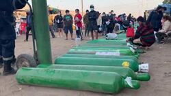 VOICED : Perú se asfixia por falta de oxígeno en fase crítica de la pandemia News Clip