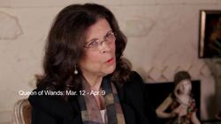 How to Read the 4 Queen Tarot Cards Instructional Video