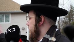 Witness to NY Hanukkah stabbing describes escape Instructional Video