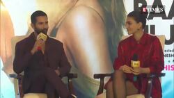 Shahid Kapoor & Kriti Sanon's hilarious moments from 'Teri Baaton Mein Aisa Uljha Jiya' Delhi event News Clip