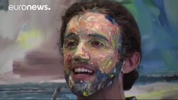 Living canvasses: from 3D to 2D News Clip