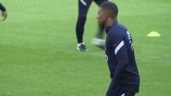 VOICED : Mbappé se queda en el París SG, decepción en el Real Madrid News Clip