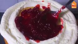 How to ice a cake with buttercream Instructional Video