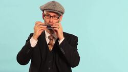 How to Play Harmonica in Different Keys Instructional Video