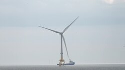 Wind turbines visible from Trump's golf course in Aberdeen News Clip