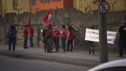 Scuffles as general strike begins in Brazil Instructional Video