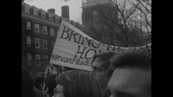 Mass.: Mcnamara tells Harvard hecklers to "Mind your manners". Instructional Video