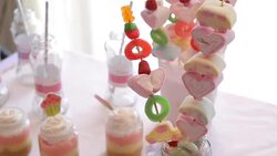 Candy bar munch mellow and pudding Stock Footage