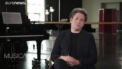 A new chapter: Gustavo Dudamel's story at the Paris Opera begins. News Clip
