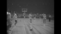 Harlem Globetrotters warm up with fancy passes and shots News Clip