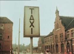 SYND 31/8/80 GDANSK WORKERS SCENES DURING STRIKE NEGOTIATIONS Instructional Video
