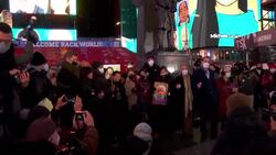 CLEAN : Vigil for woman who died after being pushed from New York subway platform News Clip