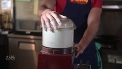 Chinese-Romanian chef meets the only other Chinese-Romanian he’s heard of: a CBC Toronto reporter News Clip